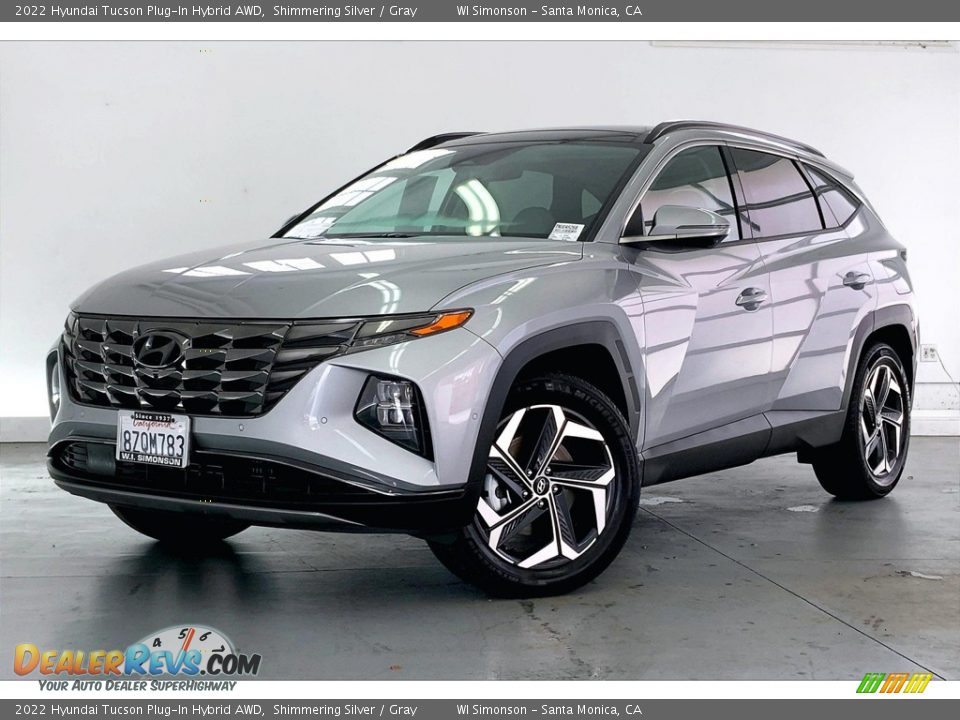 Front 3/4 View of 2022 Hyundai Tucson Plug-In Hybrid AWD Photo #12