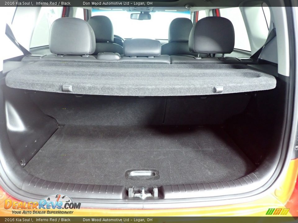2016 Kia Soul ! Inferno Red / Black Photo #11
