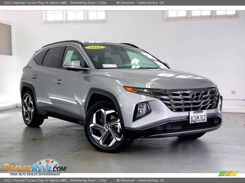 Front 3/4 View of 2022 Hyundai Tucson Plug-In Hybrid AWD Photo #34