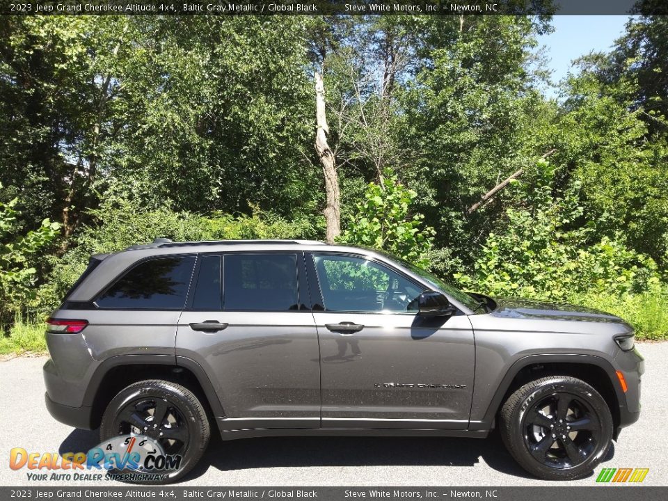 Baltic Gray Metallic 2023 Jeep Grand Cherokee Altitude 4x4 Photo #5