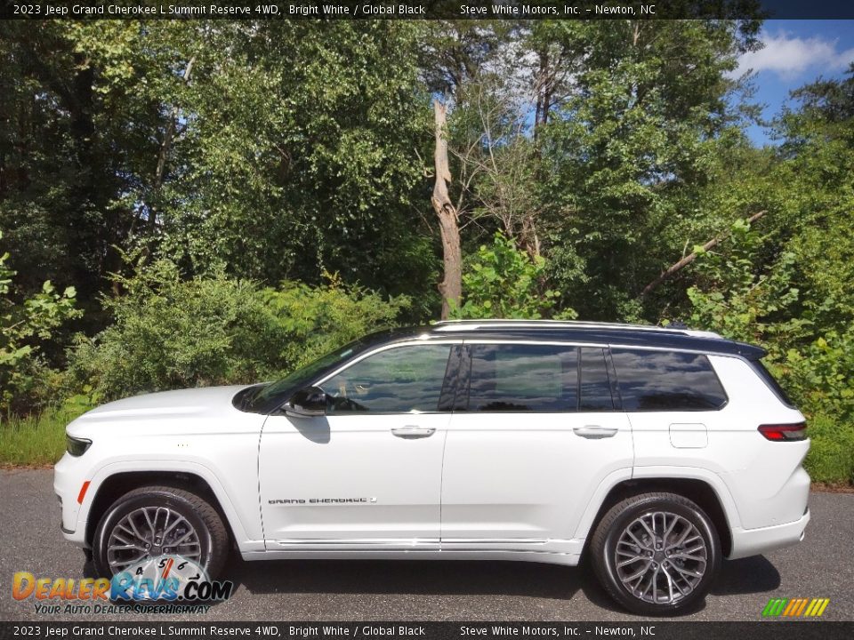 2023 Jeep Grand Cherokee L Summit Reserve 4WD Bright White / Global Black Photo #1