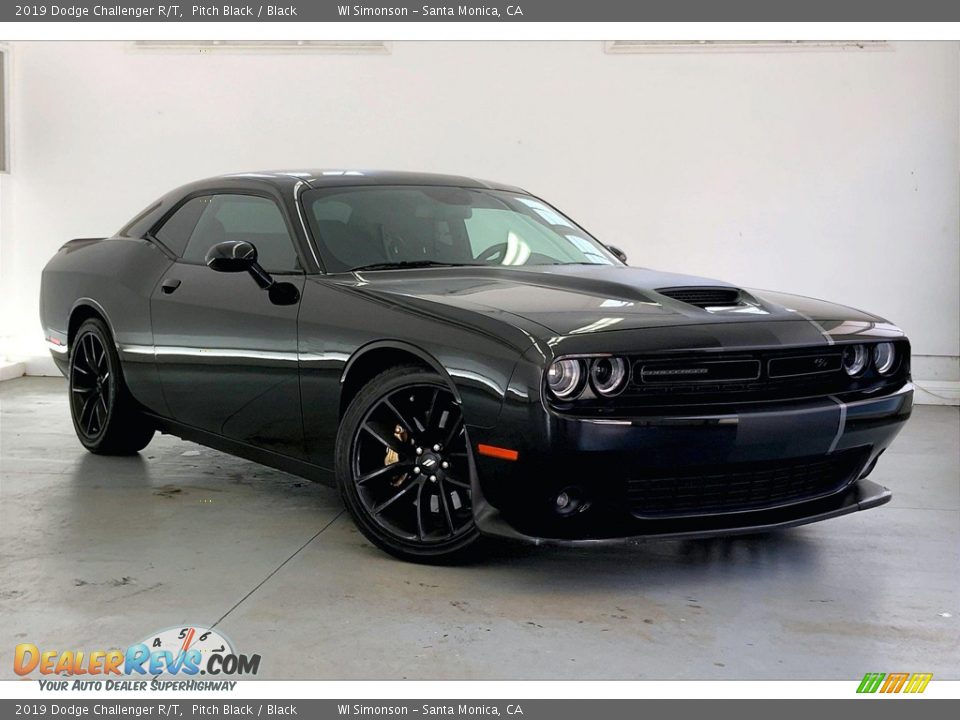 2019 Dodge Challenger R/T Pitch Black / Black Photo #34