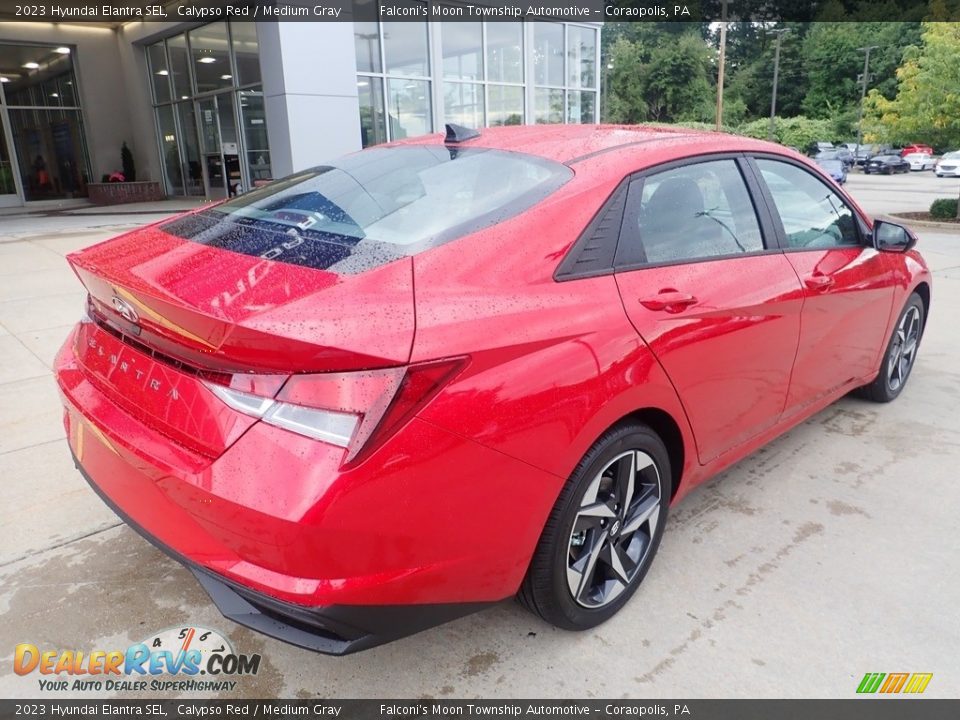 2023 Hyundai Elantra SEL Calypso Red / Medium Gray Photo #2