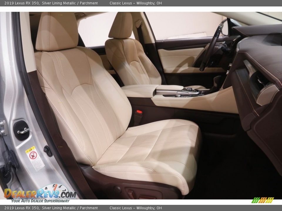 Parchment Interior - 2019 Lexus RX 350 Photo #19