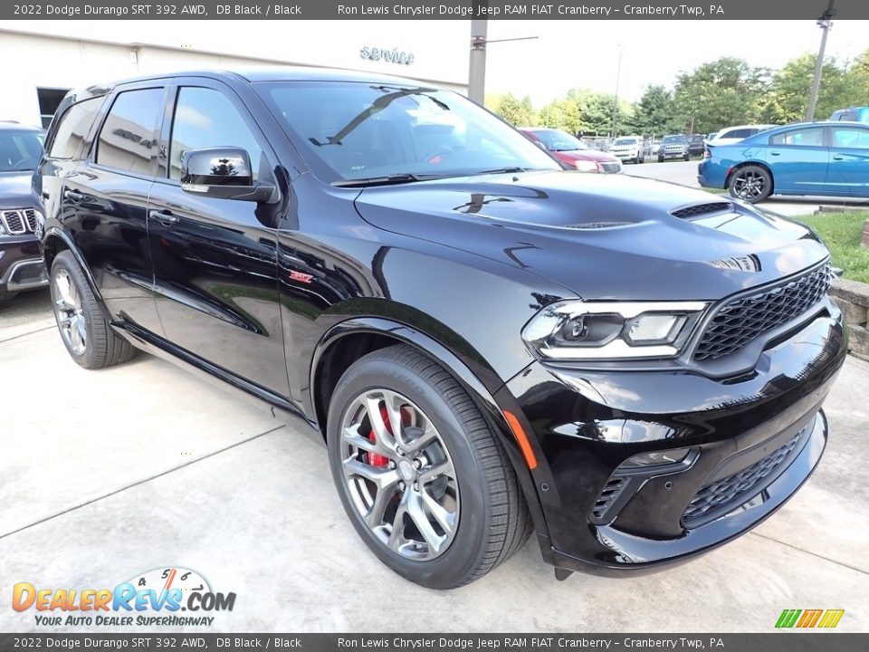 Front 3/4 View of 2022 Dodge Durango SRT 392 AWD Photo #7