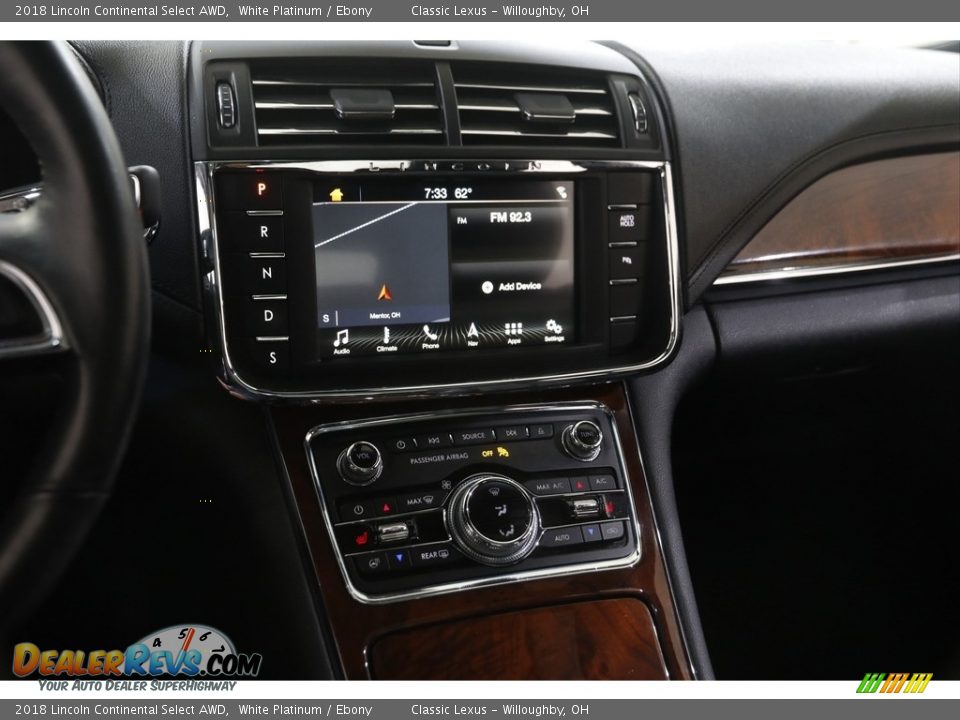 2018 Lincoln Continental Select AWD White Platinum / Ebony Photo #9