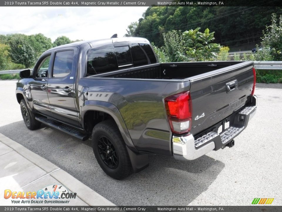 2019 Toyota Tacoma SR5 Double Cab 4x4 Magnetic Gray Metallic / Cement Gray Photo #16