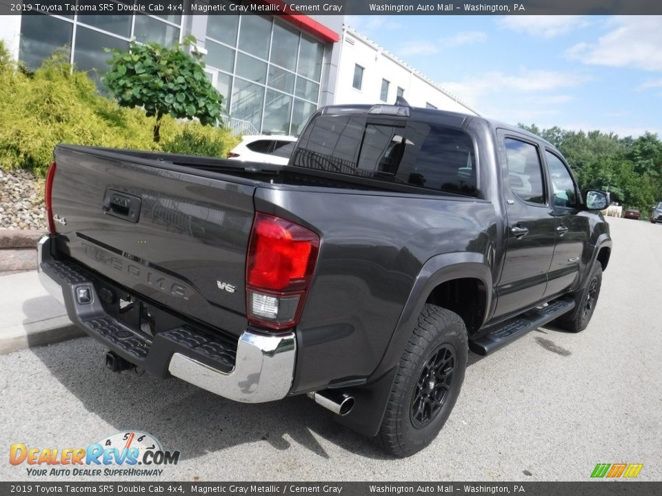 2019 Toyota Tacoma SR5 Double Cab 4x4 Magnetic Gray Metallic / Cement Gray Photo #18