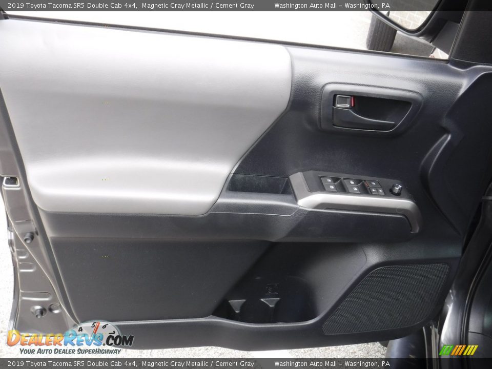 2019 Toyota Tacoma SR5 Double Cab 4x4 Magnetic Gray Metallic / Cement Gray Photo #25