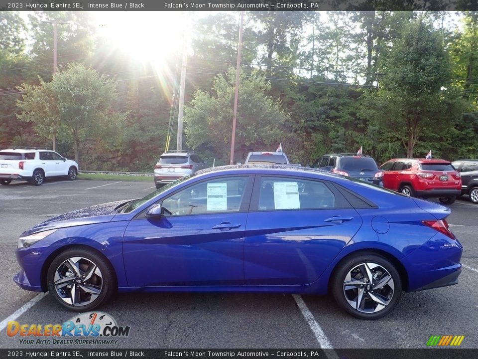 2023 Hyundai Elantra SEL Intense Blue / Black Photo #6