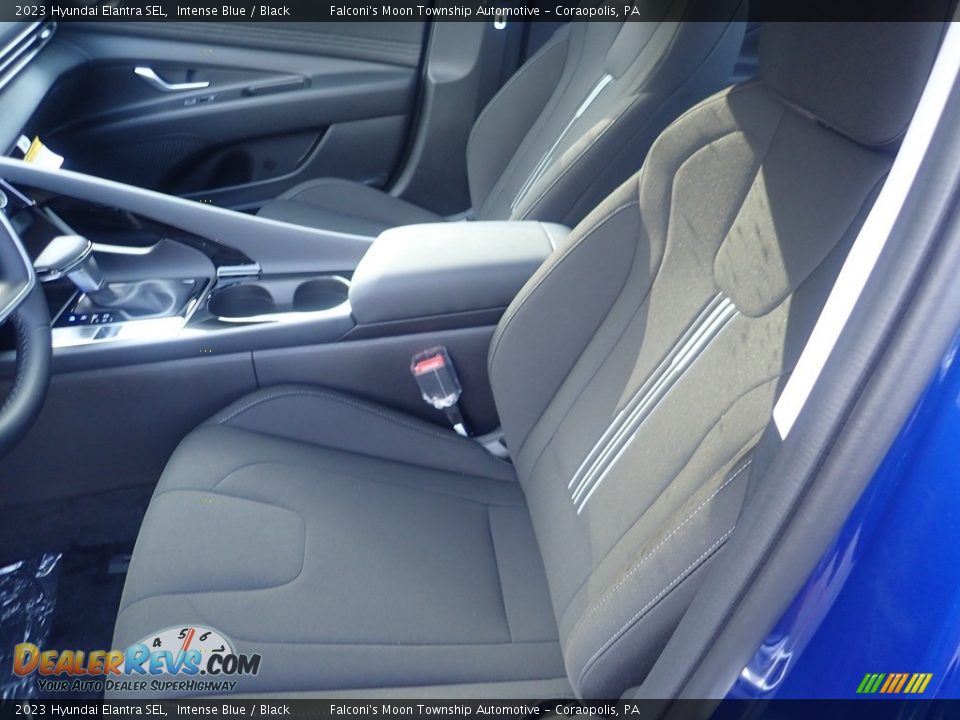 2023 Hyundai Elantra SEL Intense Blue / Black Photo #11