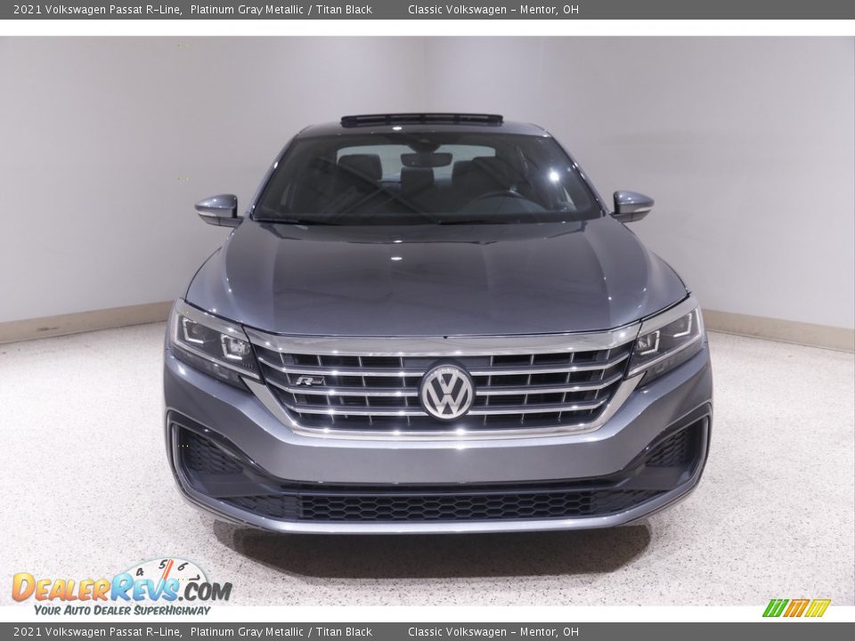 2021 Volkswagen Passat R-Line Platinum Gray Metallic / Titan Black Photo #2