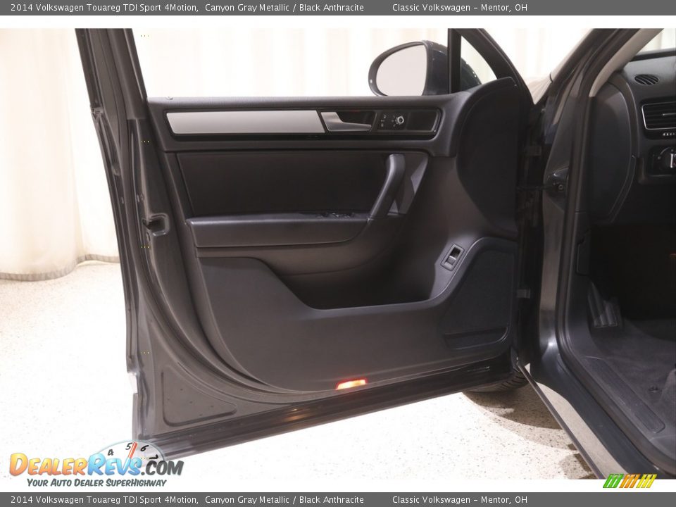 2014 Volkswagen Touareg TDI Sport 4Motion Canyon Gray Metallic / Black Anthracite Photo #4