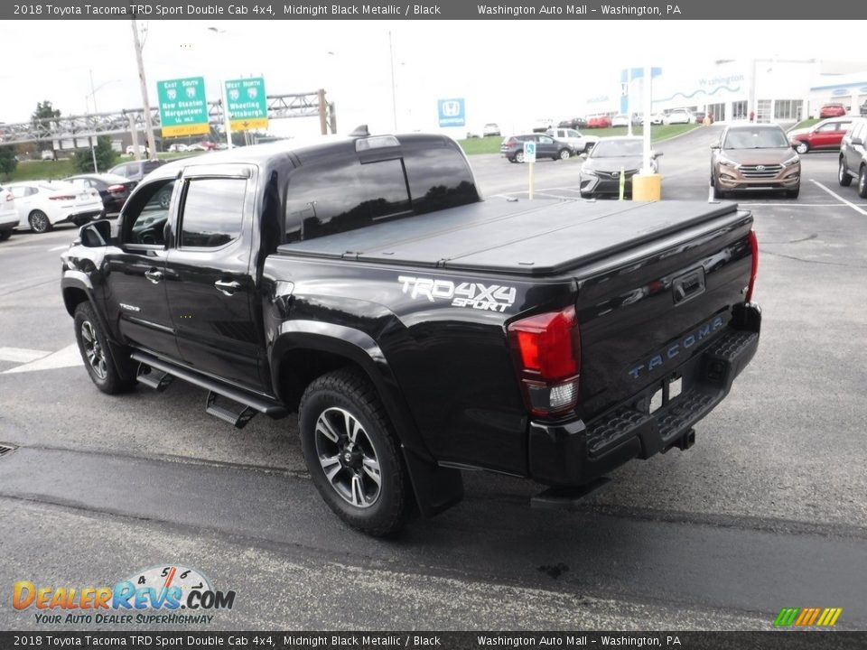 2018 Toyota Tacoma TRD Sport Double Cab 4x4 Midnight Black Metallic / Black Photo #9