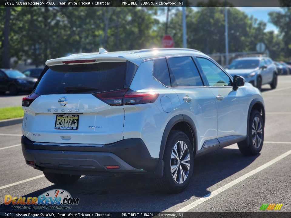 2021 Nissan Rogue SV AWD Pearl White Tricoat / Charcoal Photo #7