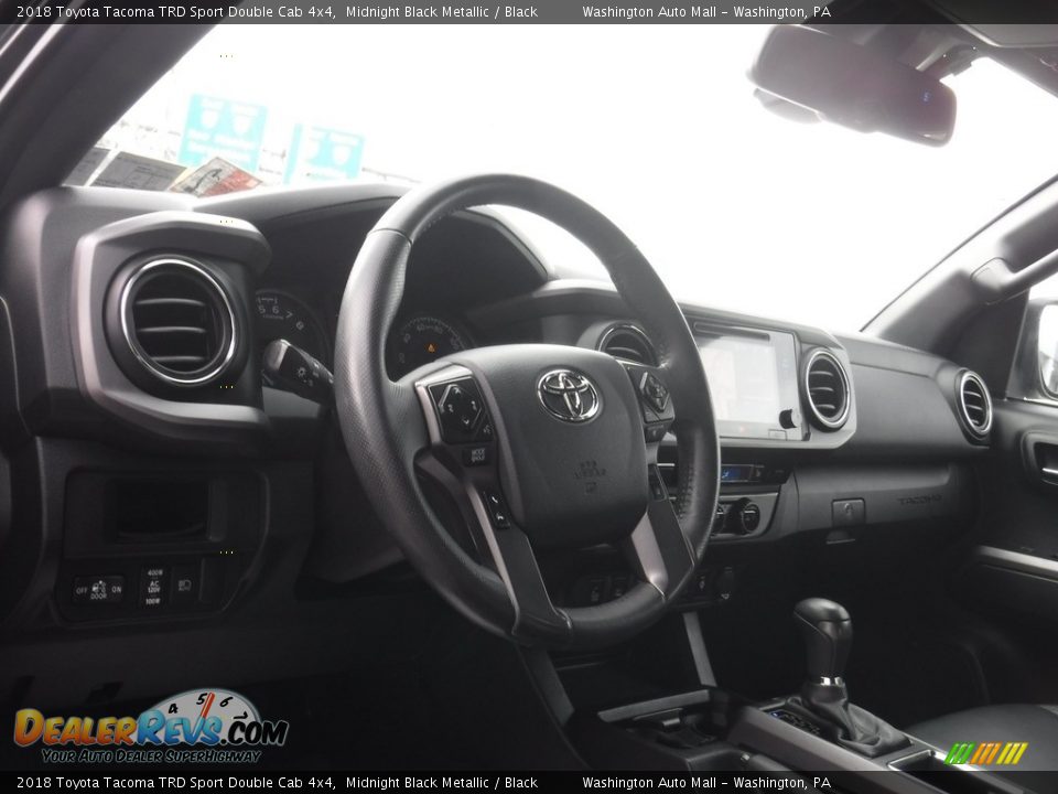 2018 Toyota Tacoma TRD Sport Double Cab 4x4 Midnight Black Metallic / Black Photo #17