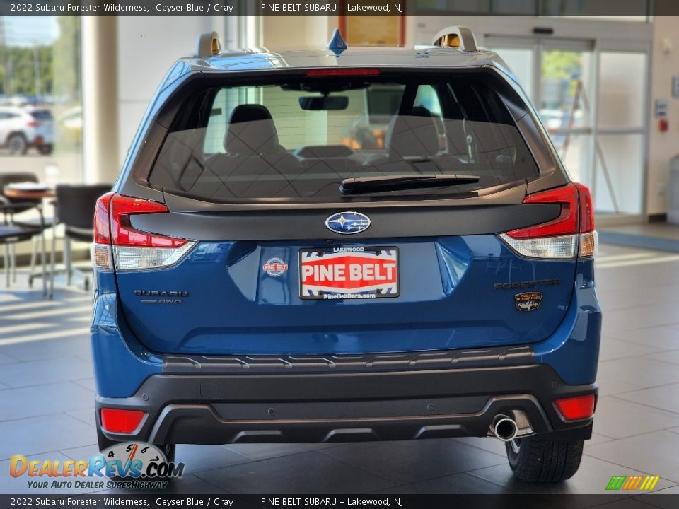 2022 Subaru Forester Wilderness Geyser Blue / Gray Photo #5