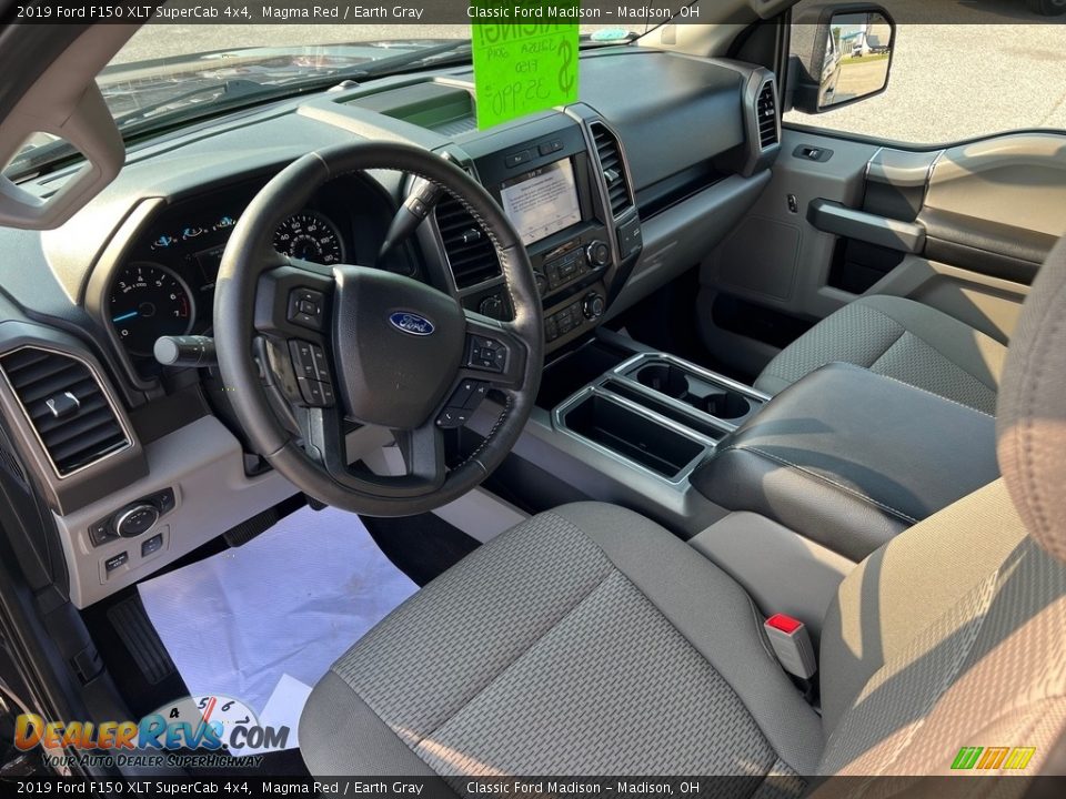2019 Ford F150 XLT SuperCab 4x4 Magma Red / Earth Gray Photo #9