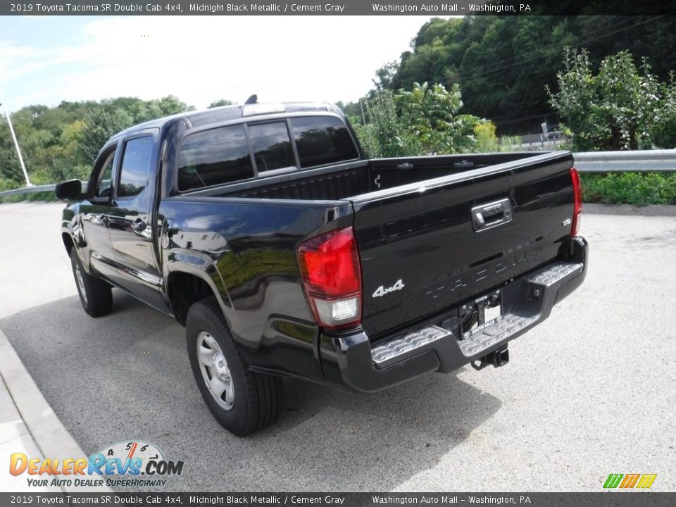 2019 Toyota Tacoma SR Double Cab 4x4 Midnight Black Metallic / Cement Gray Photo #15