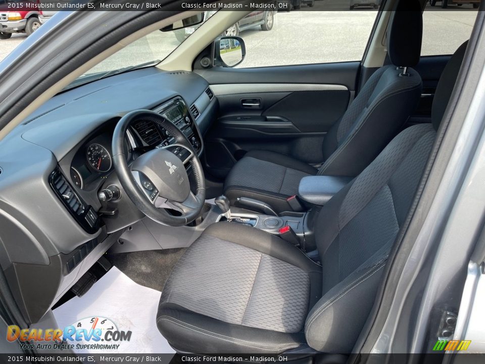 Front Seat of 2015 Mitsubishi Outlander ES Photo #11