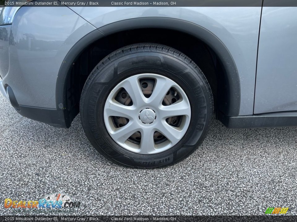 2015 Mitsubishi Outlander ES Wheel Photo #16