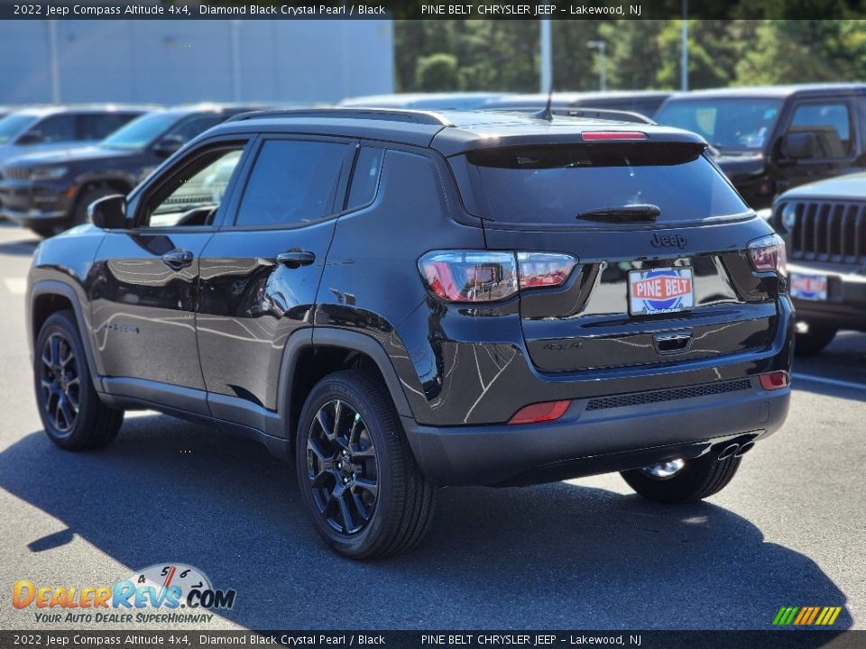 2022 Jeep Compass Altitude 4x4 Diamond Black Crystal Pearl / Black Photo #4