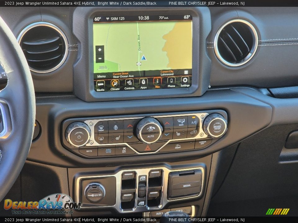 Controls of 2023 Jeep Wrangler Unlimited Sahara 4XE Hybrid Photo #10