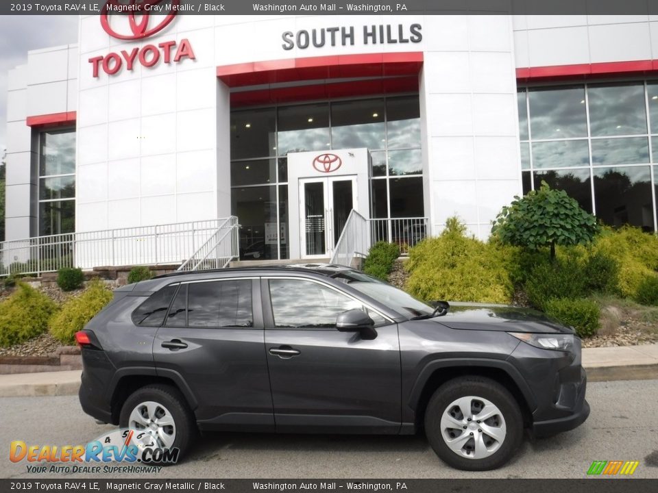 2019 Toyota RAV4 LE Magnetic Gray Metallic / Black Photo #2