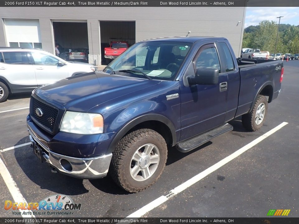 2006 Ford F150 XLT Regular Cab 4x4 True Blue Metallic / Medium/Dark Flint Photo #8