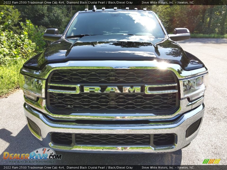 2022 Ram 2500 Tradesman Crew Cab 4x4 Diamond Black Crystal Pearl / Black/Diesel Gray Photo #3