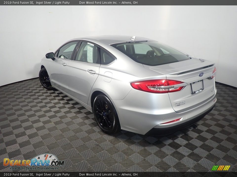 2019 Ford Fusion SE Ingot Silver / Light Putty Photo #14