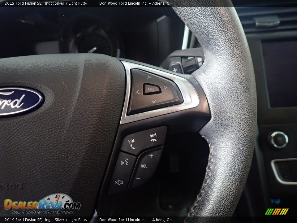 2019 Ford Fusion SE Ingot Silver / Light Putty Photo #33