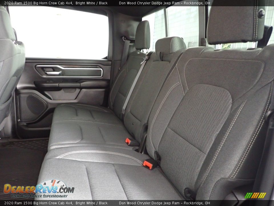 2020 Ram 1500 Big Horn Crew Cab 4x4 Bright White / Black Photo #26