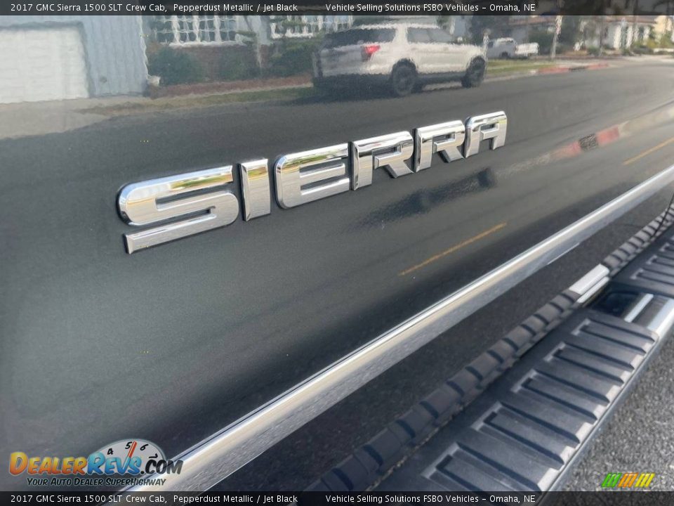 2017 GMC Sierra 1500 SLT Crew Cab Pepperdust Metallic / Jet Black Photo #16