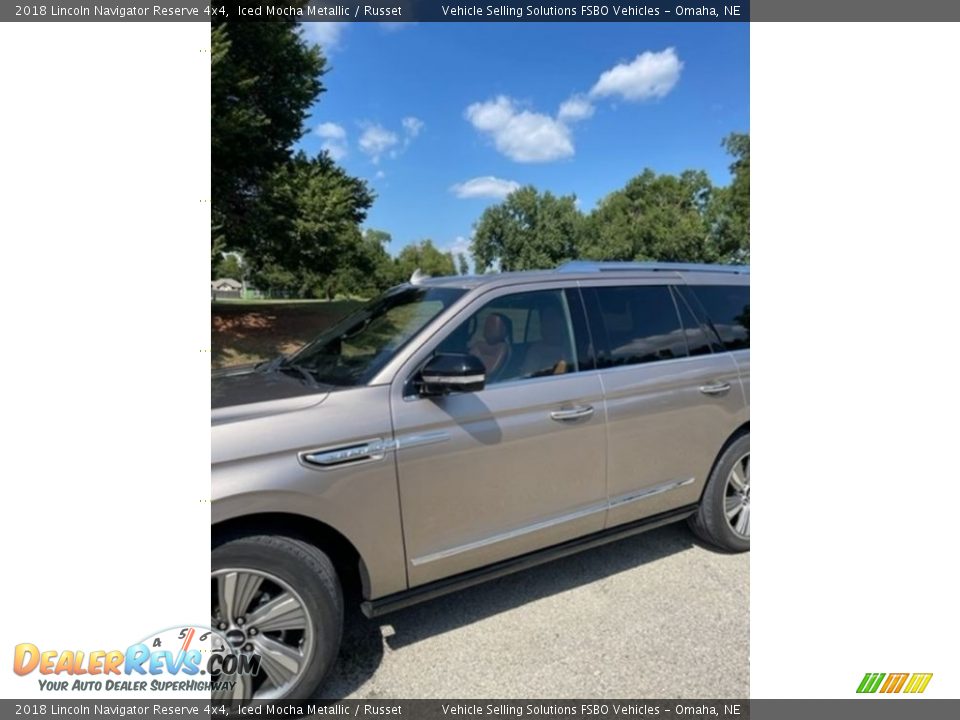 2018 Lincoln Navigator Reserve 4x4 Iced Mocha Metallic / Russet Photo #2