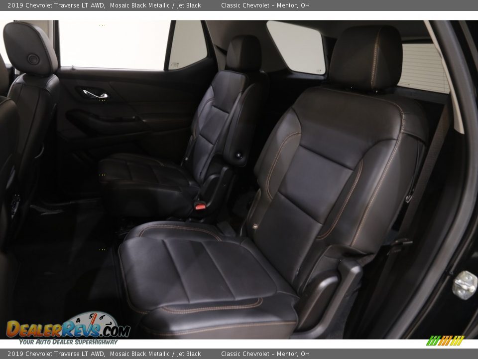 2019 Chevrolet Traverse LT AWD Mosaic Black Metallic / Jet Black Photo #17