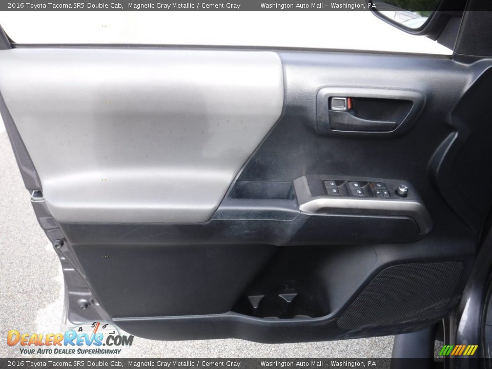 2016 Toyota Tacoma SR5 Double Cab Magnetic Gray Metallic / Cement Gray Photo #27
