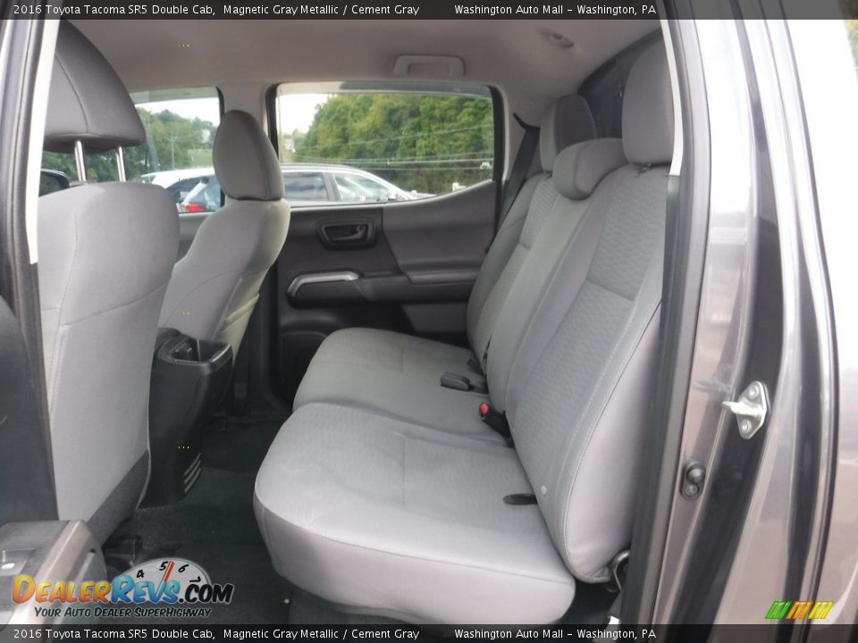 Rear Seat of 2016 Toyota Tacoma SR5 Double Cab Photo #31