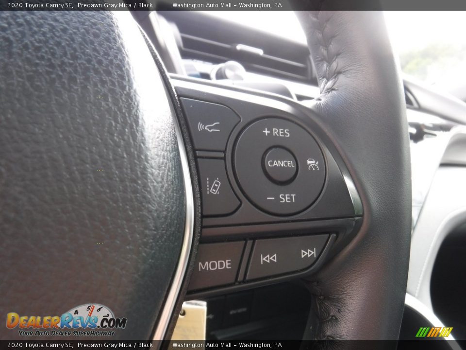2020 Toyota Camry SE Predawn Gray Mica / Black Photo #25