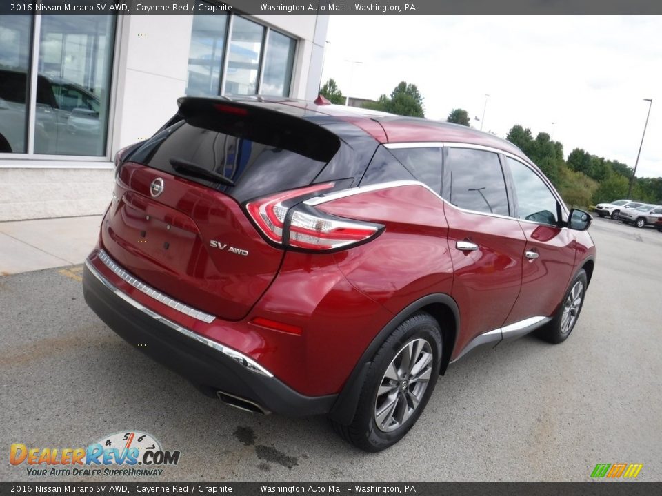 2016 Nissan Murano SV AWD Cayenne Red / Graphite Photo #10