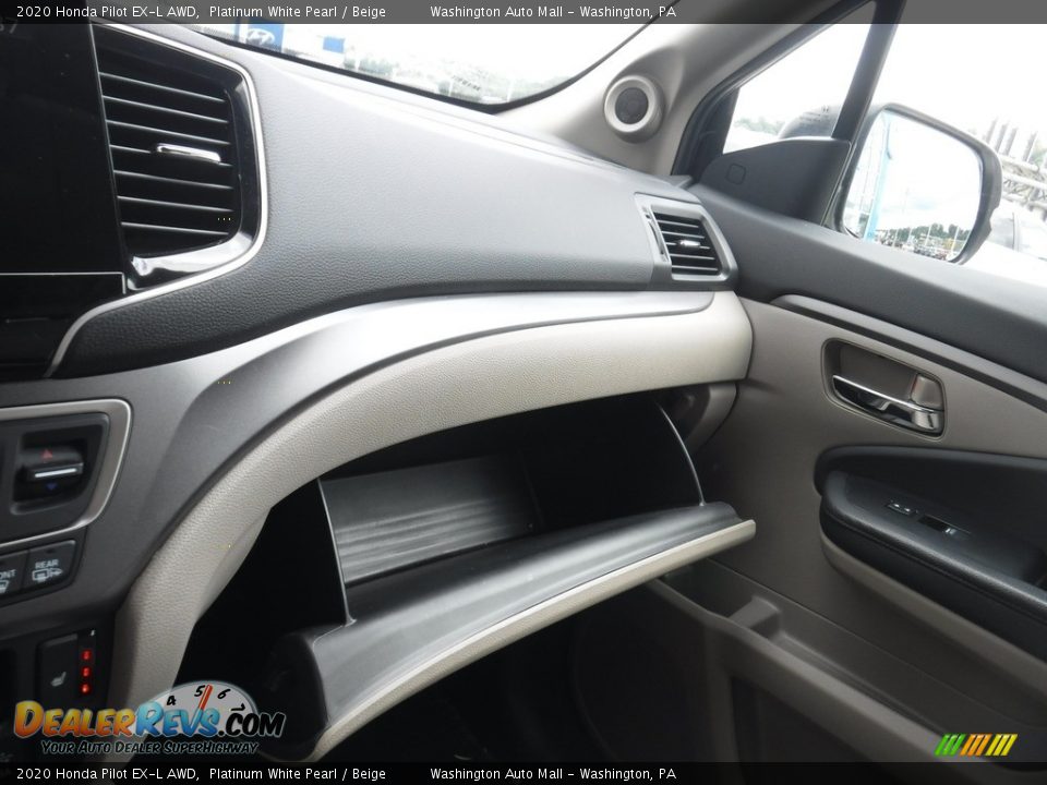 2020 Honda Pilot EX-L AWD Platinum White Pearl / Beige Photo #33