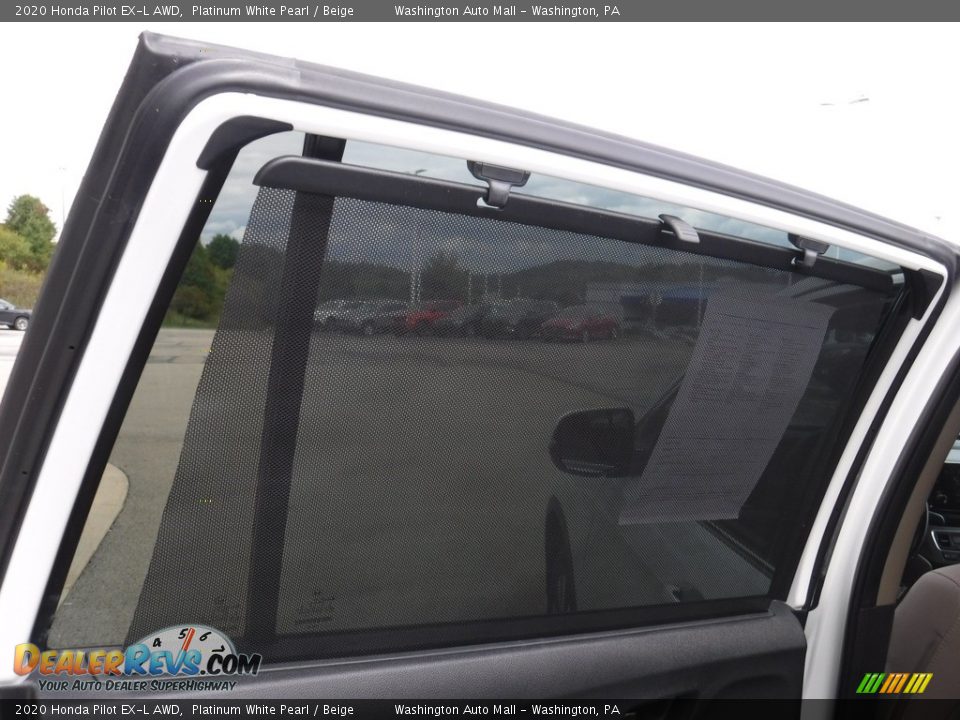 2020 Honda Pilot EX-L AWD Platinum White Pearl / Beige Photo #35
