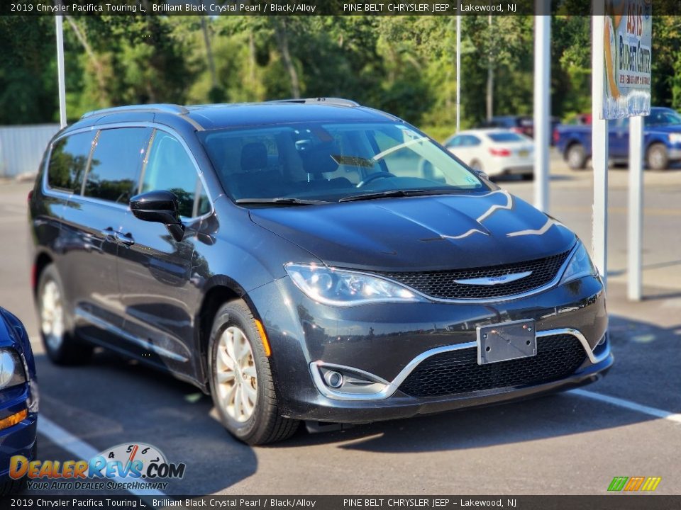 2019 Chrysler Pacifica Touring L Brilliant Black Crystal Pearl / Black/Alloy Photo #3