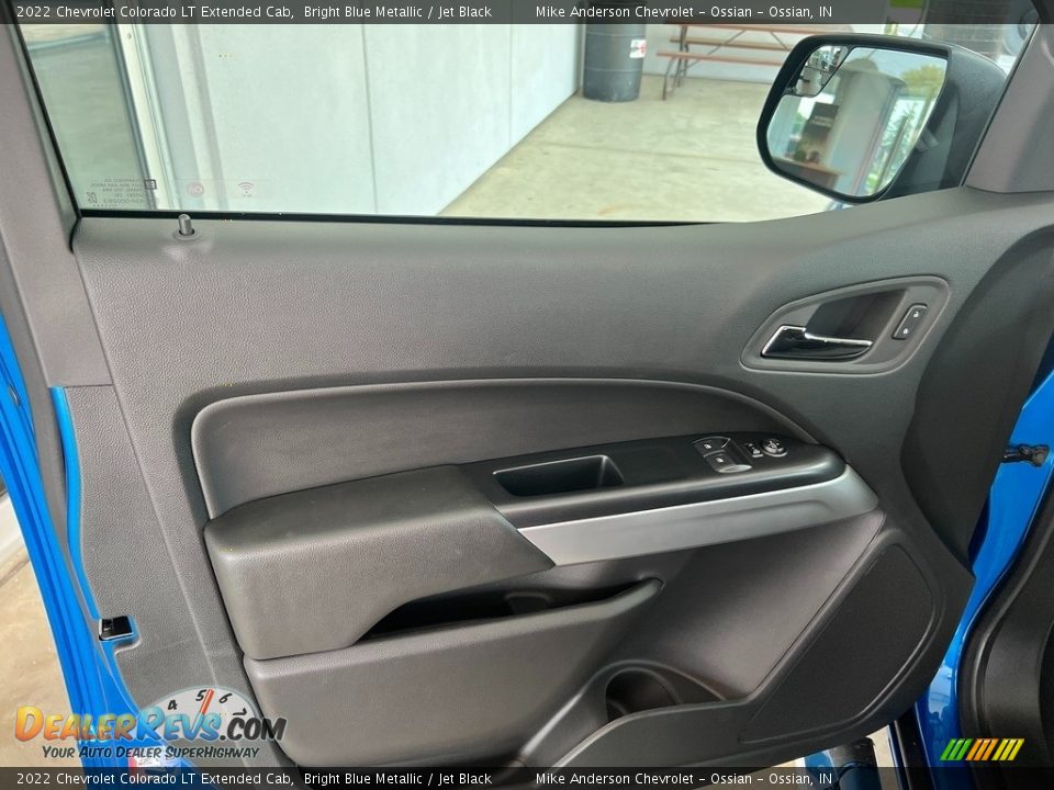 Door Panel of 2022 Chevrolet Colorado LT Extended Cab Photo #16