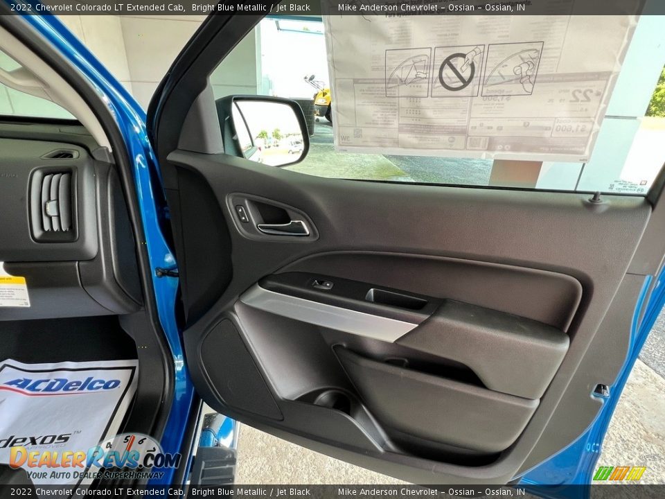 Door Panel of 2022 Chevrolet Colorado LT Extended Cab Photo #25