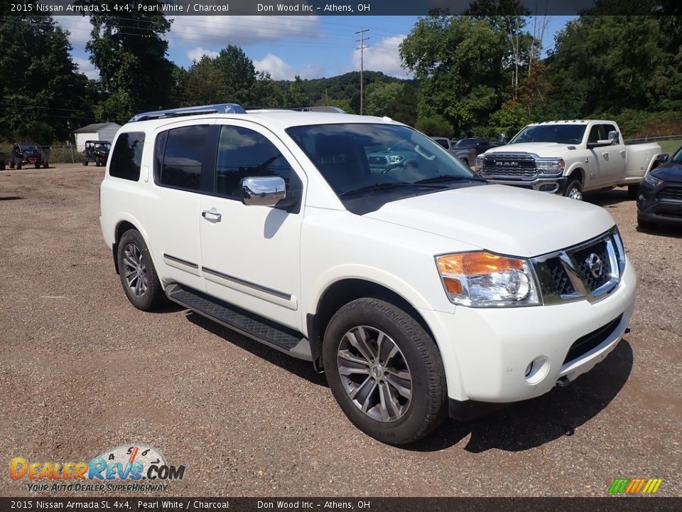 Front 3/4 View of 2015 Nissan Armada SL 4x4 Photo #2