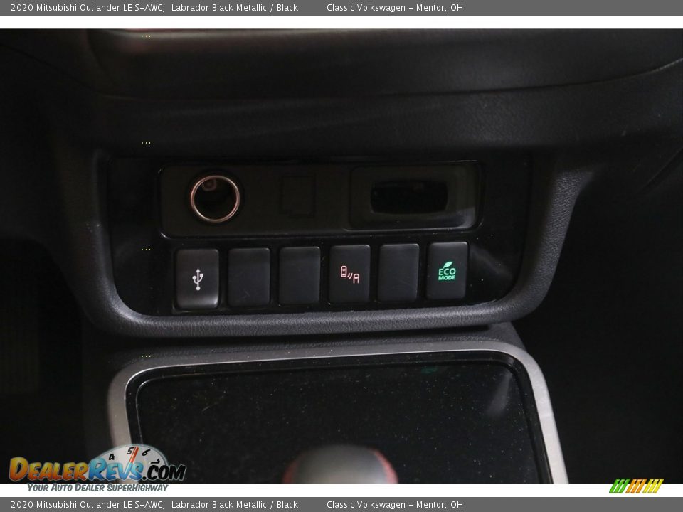 2020 Mitsubishi Outlander LE S-AWC Labrador Black Metallic / Black Photo #13