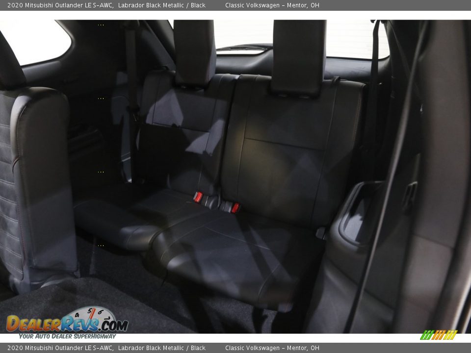 2020 Mitsubishi Outlander LE S-AWC Labrador Black Metallic / Black Photo #20
