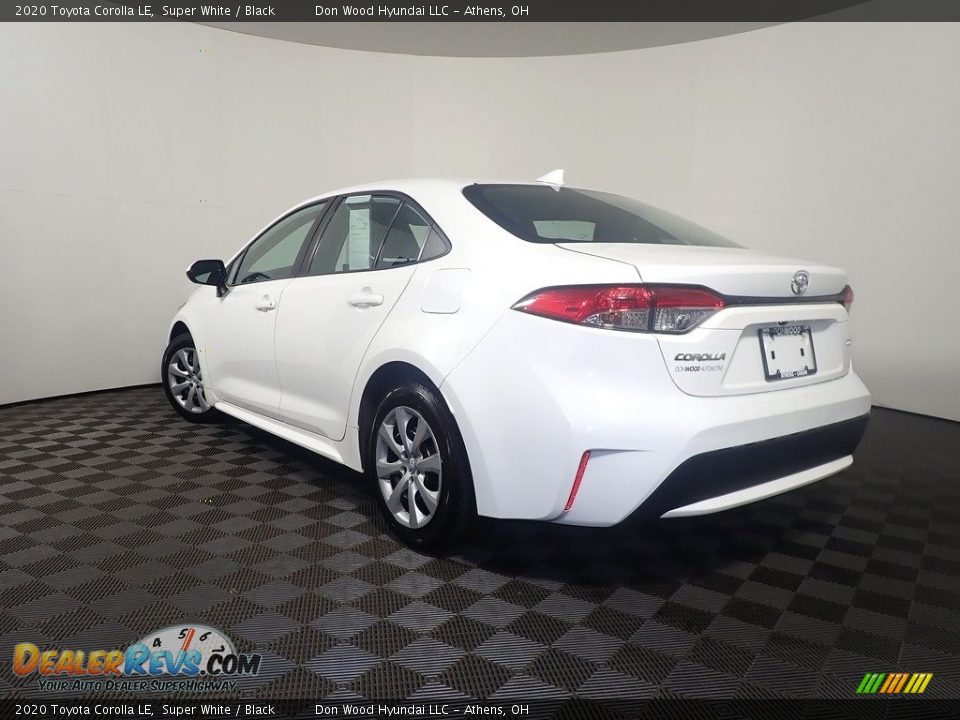 2020 Toyota Corolla LE Super White / Black Photo #9