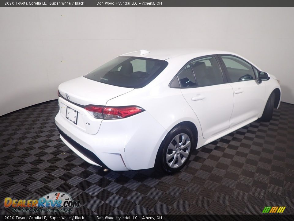 2020 Toyota Corolla LE Super White / Black Photo #15